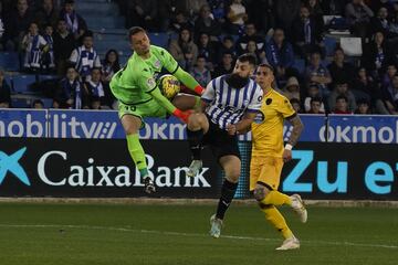 El portero del equipo lucense fue clave para que sumaran un punto ante uno de los equipos más goleadores de la categoría.