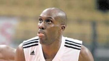 <b>SERIA DUDA. </b>Maljkovic decidirá hoy si da minutos a Bennett.