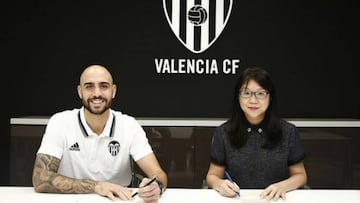 Oficial: el Valencia anuncia el fichaje de Zaza