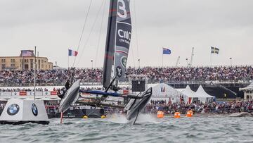 El 'Land Rover BAR' inglés asombra en Portsmouth