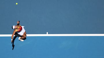 Spain�s Jessica Bouzas Maneiro serves to Argentina�s Solana Sierra during their women�s singles match at the United Cup tennis tournament in Perth on January 2, 2026. (Photo by COLIN MURTY / AFP) / -- IMAGE RESTRICTED TO EDITORIAL USE - STRICTLY NO COMMERCIAL USE --