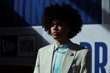 Elección 24  por New York Knicks y traspasado a Washington Wizards.