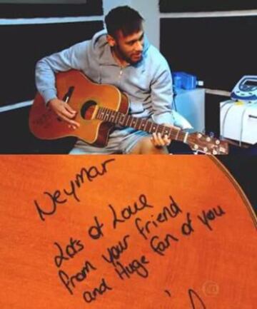 El jugador culé muestra sus dotes artísticos.