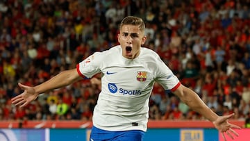 Soccer Football - LaLiga - RCD Mallorca v FC Barcelona - Son Moix, Palma, Mallorca, Spain - September 26, 2023 FC Barcelona's Fermin Lopez celebrates scoring their second goal REUTERS/Albert Gea