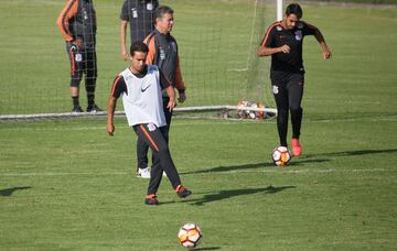 Corinthians ya se adapta a la altura de Bogotá