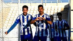 Los jugadores del Lorca Deportiva celebran un gol en un partido de esta temporada.