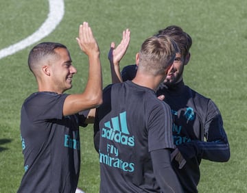 Lucas Vázquez, Kroos e Isco.