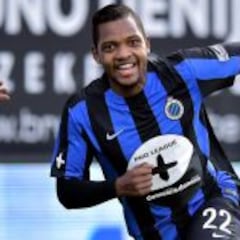 Golazo de José Izquierdo en el triunfo del Brujas ante Kortrijk