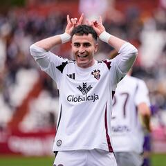 Jon Morcillo firma con el Almería a cambio de medio millón de euros más variables