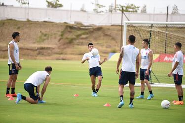 Colombia entrena en Barranquilla y alista viaje a Venezuela