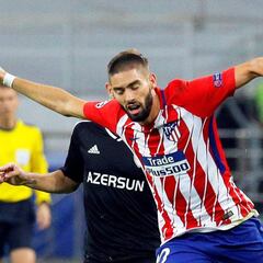 Chelsea y United, pendientes de Carrasco para el mes de enero