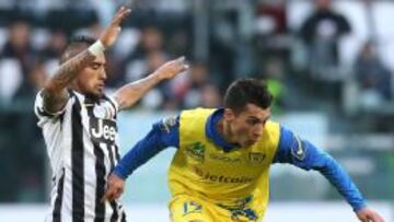 Arturo Vidal fue amonestado en el triunfo de Juventus sobre Chievo.