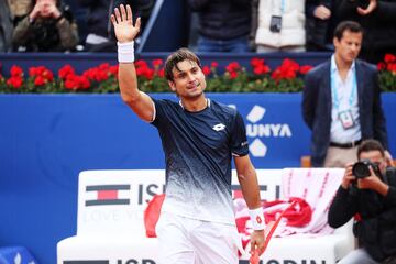 Rafael Nadal se impuso 6-3 y 6-3 sobre David Ferrer en los octavos de final del Conde de Godó de Barcelona.