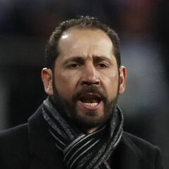 Cárcel se cita con Machín para intentar renovarle