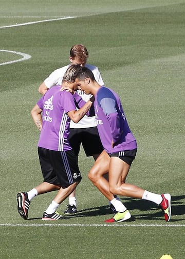 There'll be no leaning on Ronaldo in the opening fixture for Madrid.