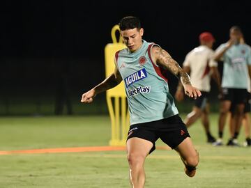 La Tricolor trabaja bajo las órdenes de Néstor Lorenzo en Barranquilla. En pocos días enfrentará a Uruguay por la fecha 3 de las Eliminatorias.