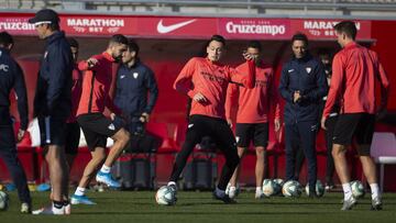 El Sevilla, durante un entrenamiento.