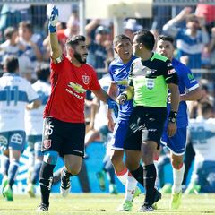 La U nunca ha derrotado a la UC con el árbitro del próximo clásico