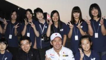 <b>ÍDOLO NIPÓN. </b>Kobayashi no ha parado de atender a aficionados.