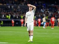 25/02/26 PARTIDO CHAMPIONS LEAGUE
REPESCA DIECISEISAVOS VUELTA
REAL MADRID - BENFICA
FIN DE PARTIDO SALUDO PALACIOS