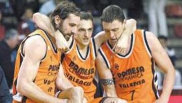 <b>FUE DECISIVO. </b>Antes de lesionarse, Rakocevic fue la estrella del partido en el Palau Blaugrana.