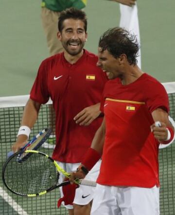 Nadal-López ganó a Del Potro-González en dobles