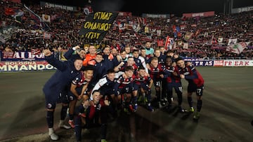 Soccer Football - UEFA Europa League - Play Off - Second Leg - Bologna v SK Brann - Stadio Renato Dall'Ara, Bologna, Italy - February 26, 2026 Bologna players celebrate after the match REUTERS/Ciro De Luca