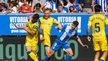Partido entre Alavés y Las Palmas de la primera vuelta en Mendizorroza.