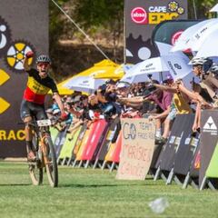 Cape Epic hasta el final: Egger y Baum no se rinden ante Stosek