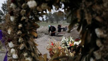 El país reportó más de mil muertes por COVIDD-19 este miércoles