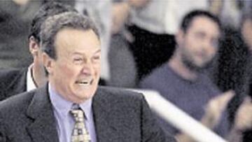 <b>OBJETIVO. </b>Aíto, máximo candidato al banquillo madridista.