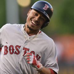 Mookie Betts consigue su quinto home run en dos días