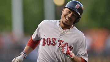 Es normal que Mookie Betts se pase sonriendo todos los d&iacute;as tal como est&aacute; bateando en los &uacute;ltimos tiempos.