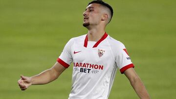 SEVILLE, SPAIN - OCTOBER 24: Oscar Rodriguez of Sevilla FC reacts during the La Liga Santander match between Sevilla FC and SD Eibar at Estadio Ramon Sanchez Pizjuan on October 24, 2020 in Seville, Spain. Sporting stadiums around Spain remain under strict