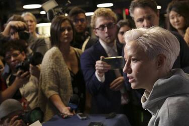 Los otros 'partidos' de USWNT: paridad de genero, derechos LBGTI.
