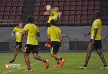 Independiente Santa Fe suma tres días de trabajo en Japón y tiene todo listo para buscar el título de la Suruga Bank el miércoles.