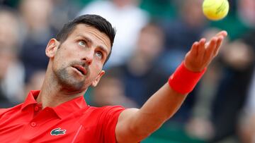 Novak Djokovic, contra Roman Safiullin, en Montecarlo.