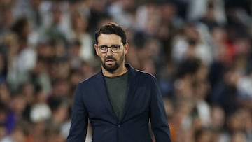 Bordalás durante el partido de LaLiga EA Sports contra el Real Madrid.