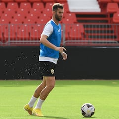 Rubi recupera a De la Hoz y Baptistao y pierde a Chumi