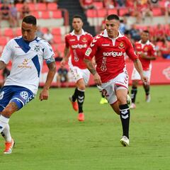 Aveldaño rescata un punto en el minuto 94 para el Tenerife