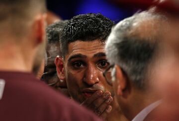 Las fotos más espectaculares del brutal KO de Canelo a Amir Khan