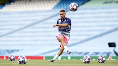 Atlético Madrid and Real Madrid are both in action tonight in the Champions League, against Lokomotiv and Inter Milan respectively.