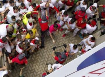 El séptimo encierro de San Fermín 2013, en imágenes