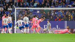 Sergio González celebra el gol del empate ante el Espanyol.