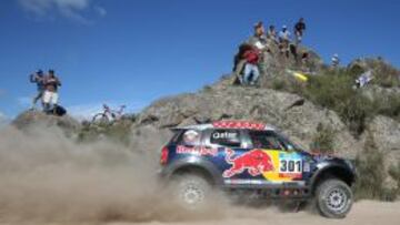Al-Attiyah impone su ley en el Dakar.