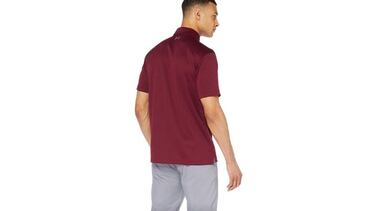 Encontramos la camiseta tipo polo deportiva favorita de Amazon Colombia