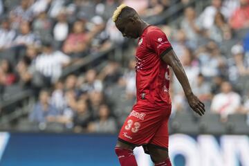 El futuro de Lobos BUAP está en el Ascenso MX. Un equipo que ascendió en contra de las expectativas y que brindó un primer torneo positivo concretó su tragedia luego de perder 4-0 ante Monterrey. Tras sólo sumar nueve unidades era casi imposible que se quedaran un año más en el máximo circuito. Recordaremos la entrega de este equipo y sus buenas intenciones de desplegar un futbol ofensivo y atractivo partido a partido. Lástima que esto no haya sido suficiente. 