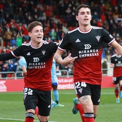 Riquelme rompe la puerta de Koke