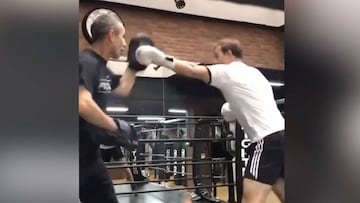 Julen Lopetegui olvida al Real Madrid entrenando boxeo