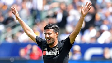 Sau nhiều tháng đồn đoán, Carlos Vela vẫn chưa có CLB.